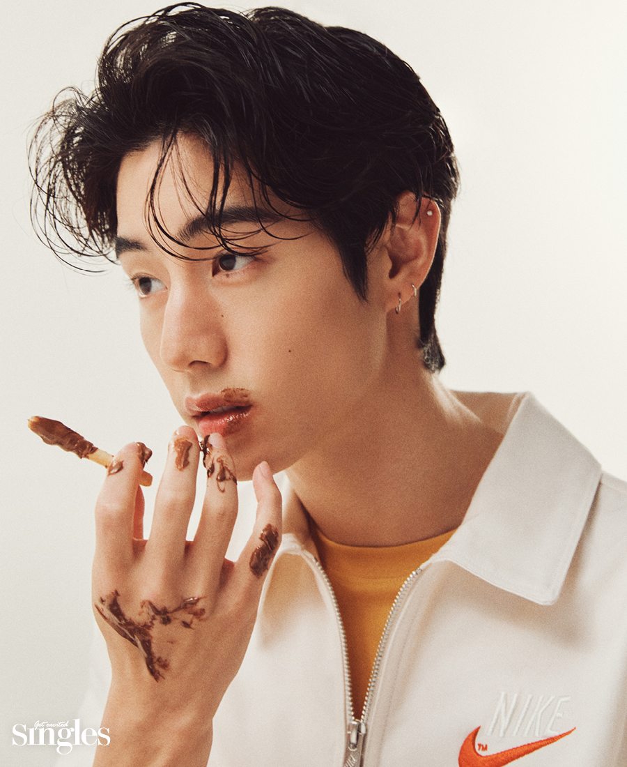 마크의 도약, 갓세븐,마크,싱글즈,SinglePlus